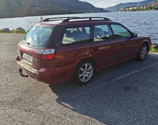 Subaru Legacy st26817